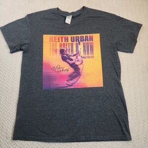 Keith Urban The Speed Of Now World Tour 2022 Graphic T Shirt Size Medium